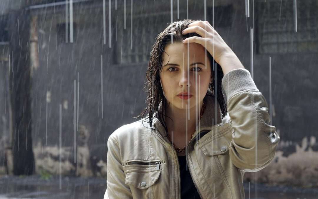 [2024] 12 Best Women’s Rain Jackets for the Wet Season