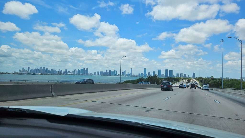 miami beach skyline distance